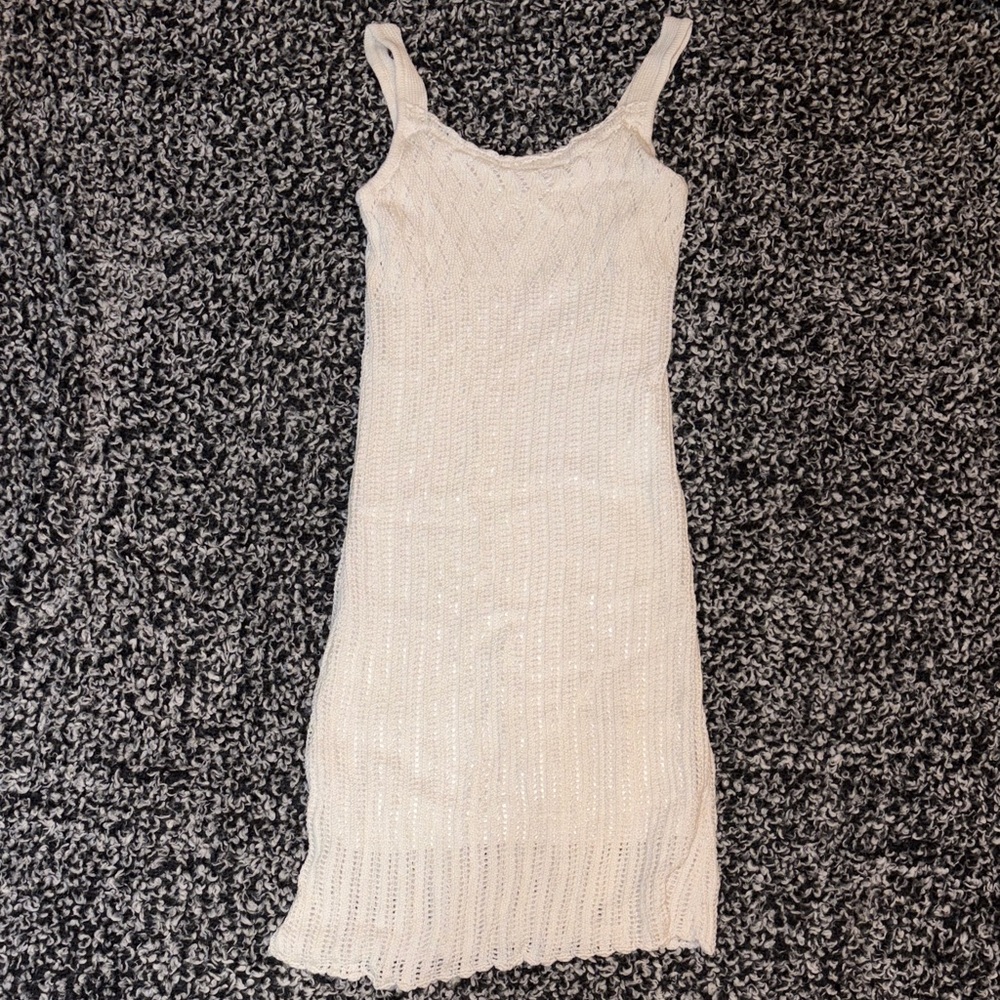 Elegant Cream Midi Dress